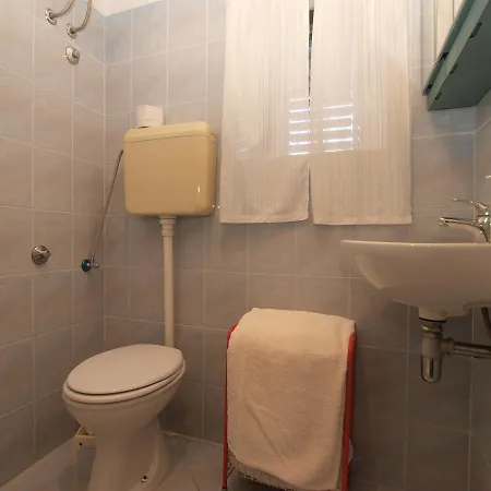 Apartment Ivan 1694 Porec