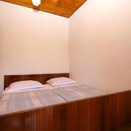Ivan 1694 Apartment Porec